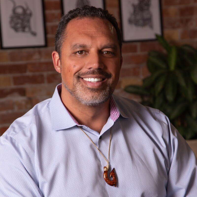 aaron-kamauu aaron-kamauu